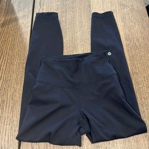 Black lululemon leggings